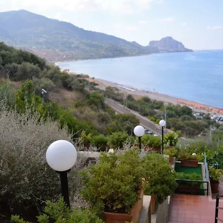 Sweet House Salvina Apartahotel Cefalú