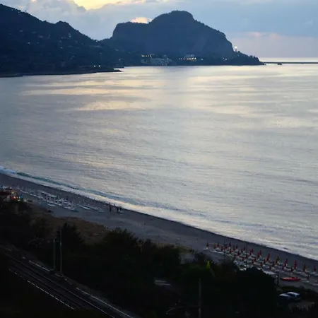 Sweet House Salvina Apartahotel Cefalú