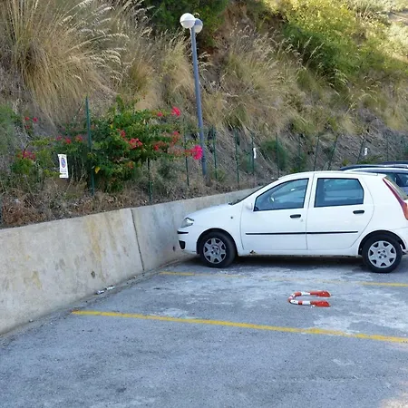 Sweet House Salvina 4*